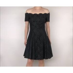 Vintage 90s Roberta Bridal Black Lace A-Line Dress 7/8